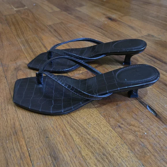 H&M Kitten Heels 38 - Picture 4 of 4